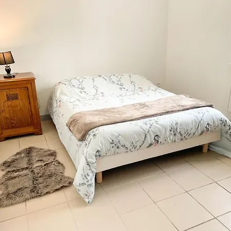 Paisible * La Mesniere