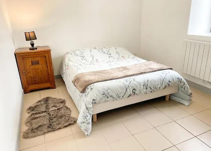 Paisible * La Mesnière